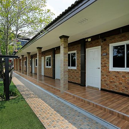 The Vega Resort Chonburi Eksteriør billede