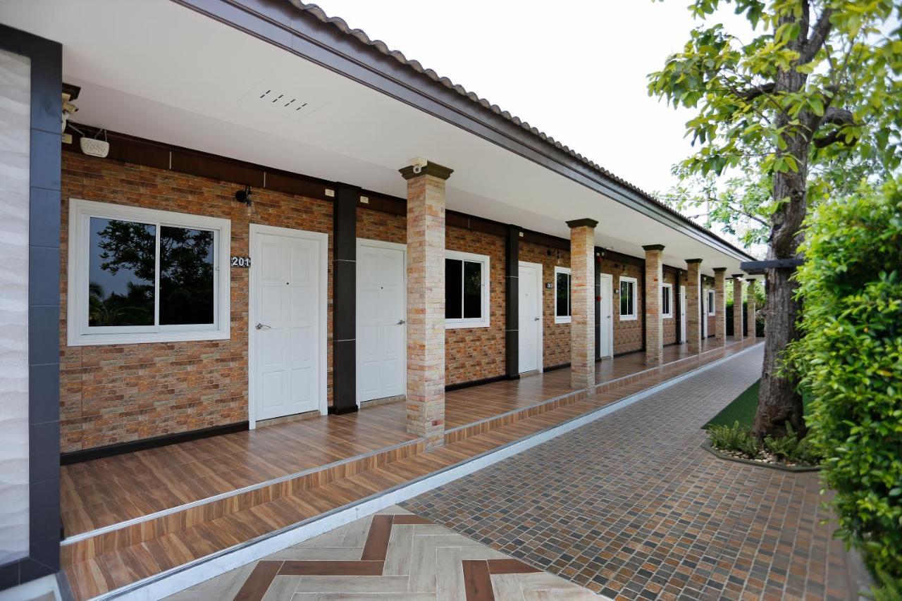 The Vega Resort Chonburi Eksteriør billede