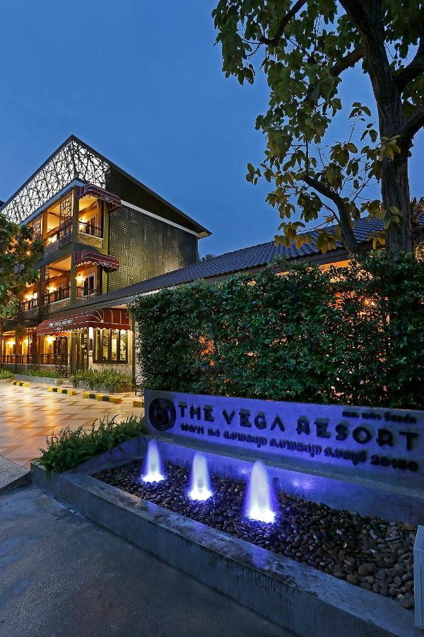 The Vega Resort Chonburi Eksteriør billede